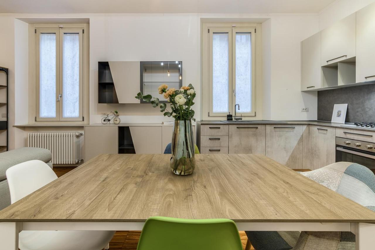 Beplace Apartments In Isola 밀라노 외부 사진