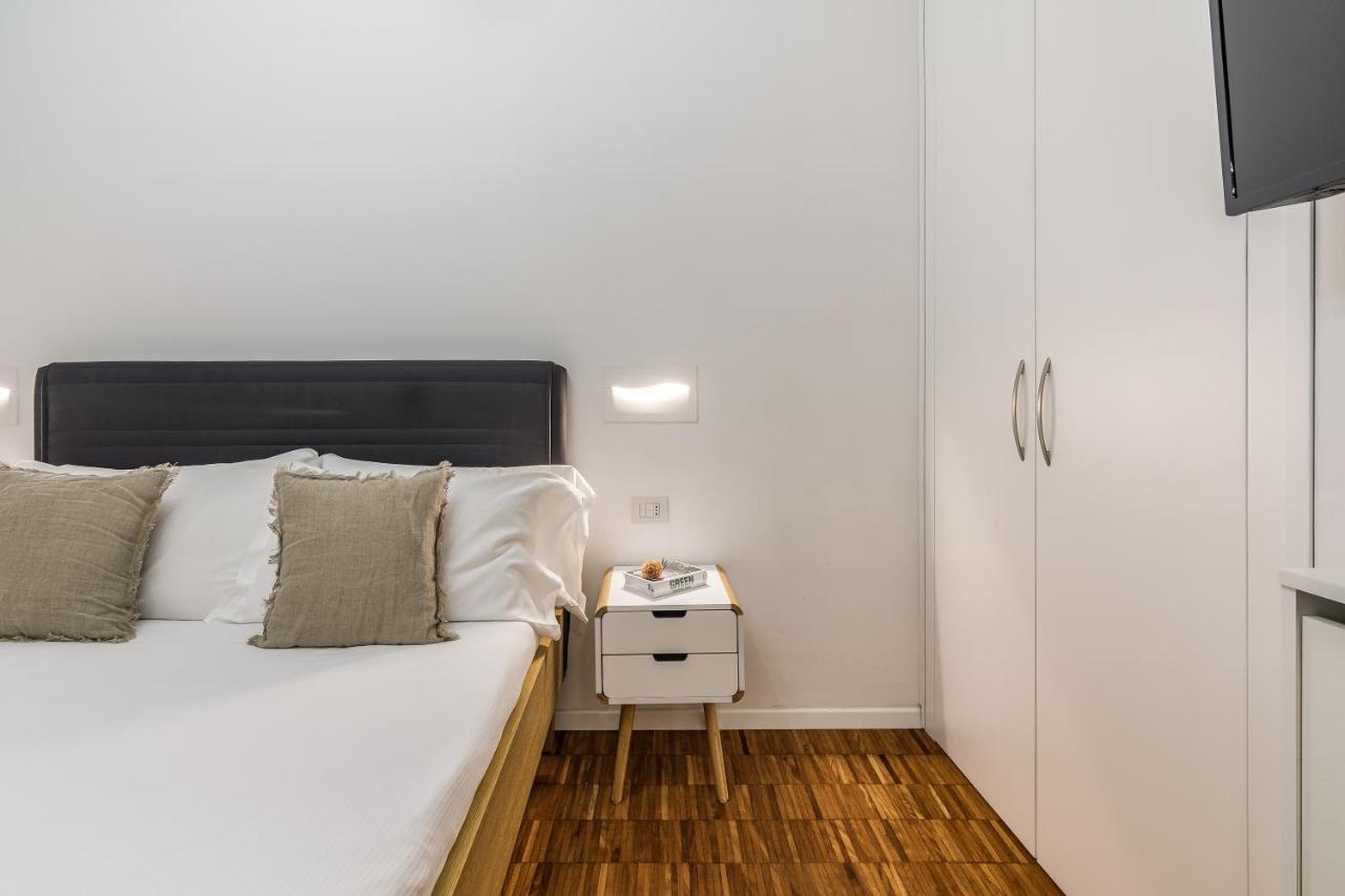 Beplace Apartments In Isola 밀라노 외부 사진