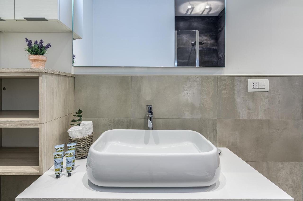 Beplace Apartments In Isola 밀라노 외부 사진