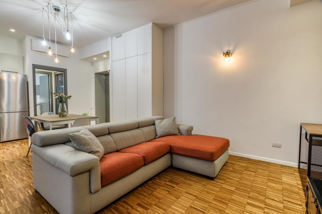 Beplace Apartments In Isola 밀라노 외부 사진