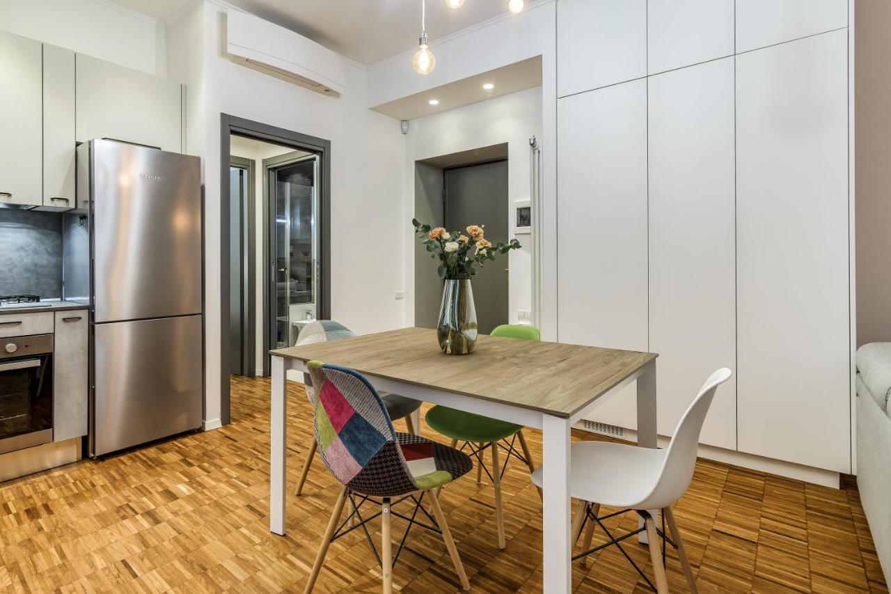 Beplace Apartments In Isola 밀라노 외부 사진